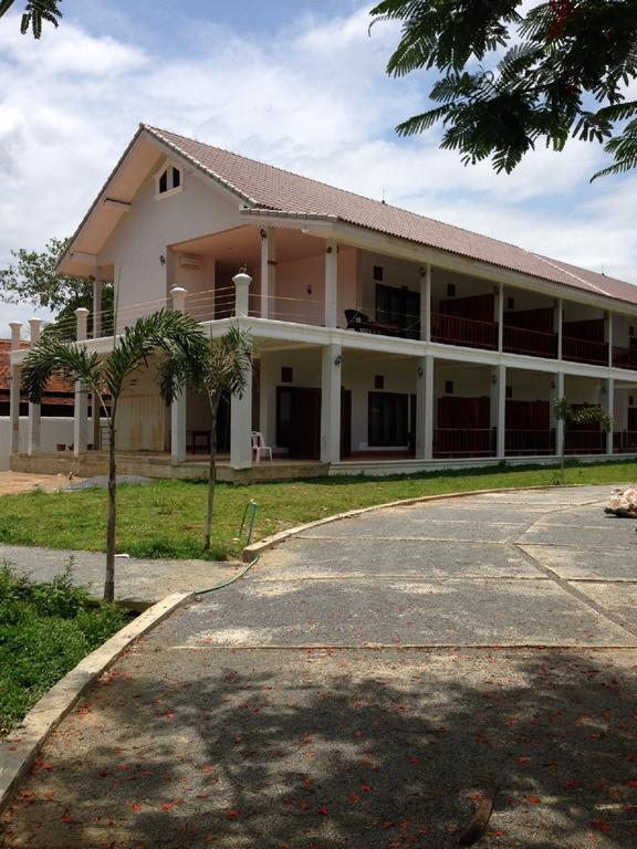 Thavisouk Riverside Hotel Vang Vieng Luaran gambar