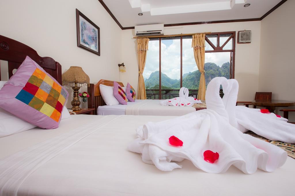 Thavisouk Riverside Hotel Vang Vieng Luaran gambar