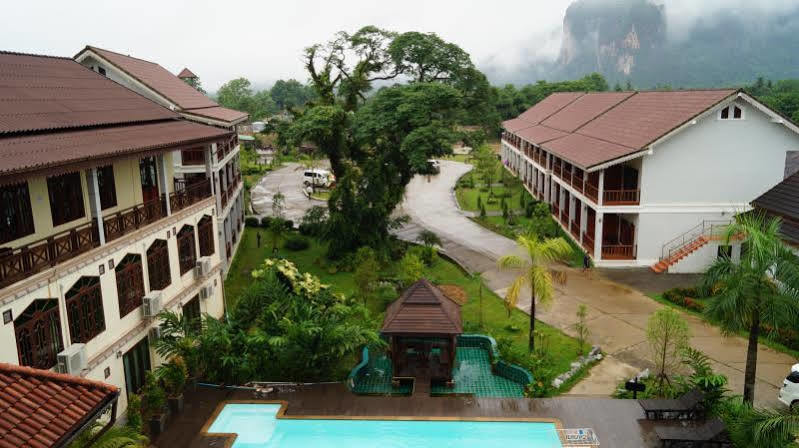Thavisouk Riverside Hotel Vang Vieng Luaran gambar