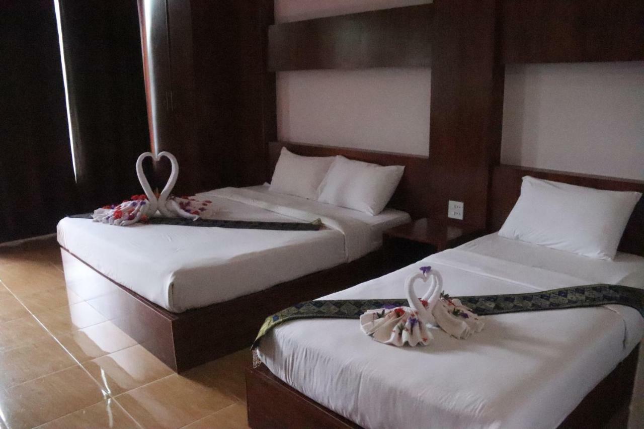 Thavisouk Riverside Hotel Vang Vieng Luaran gambar